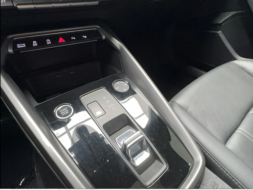 Used 2024 White Audi  image 45
