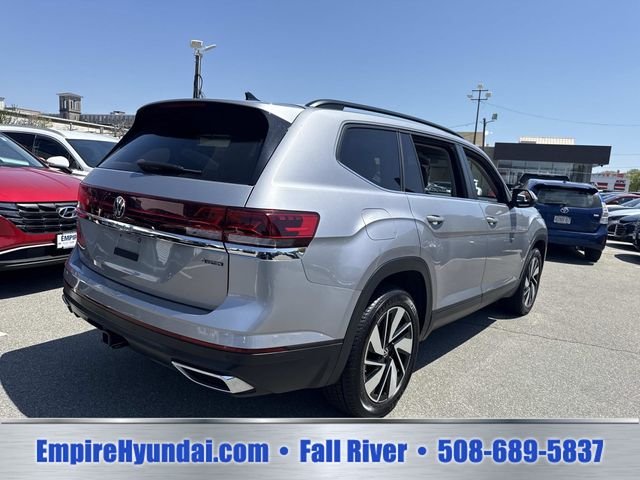 2024 Volkswagen Atlas SE w/Tech - Photo 9