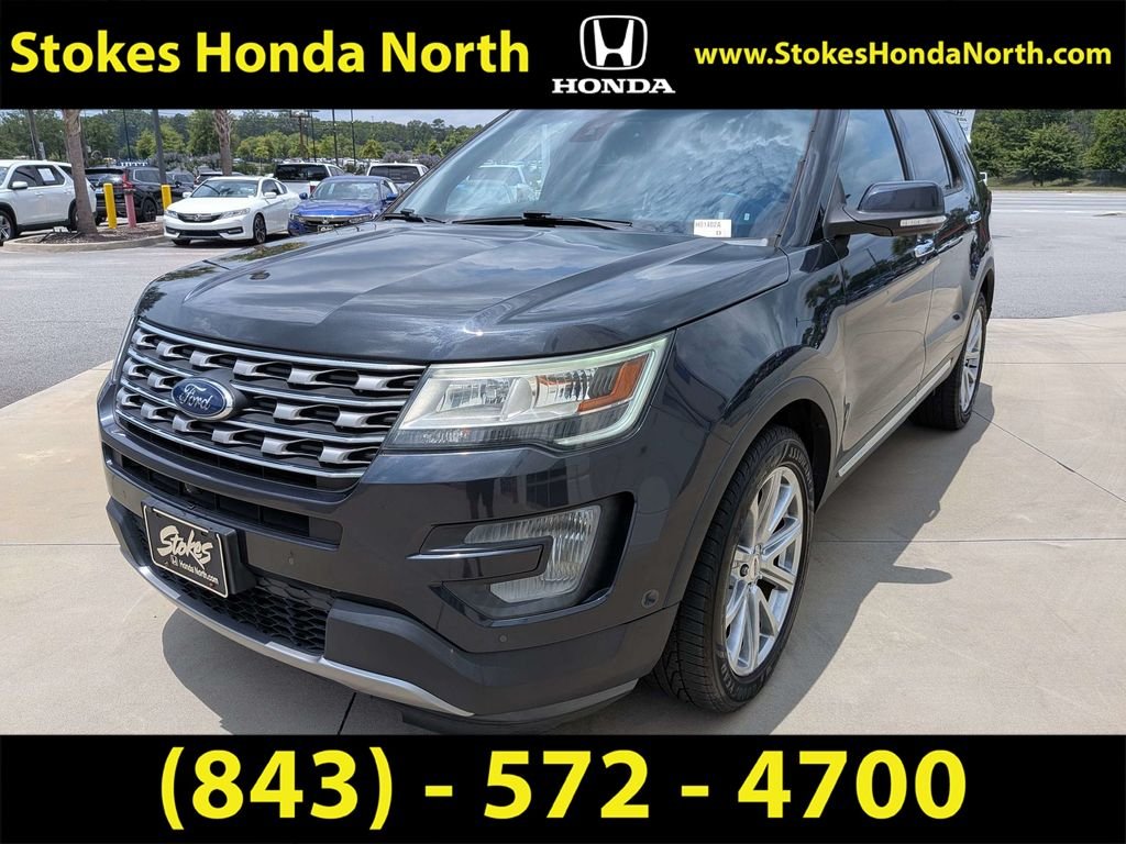 Used 2017  Ford Limited image 5