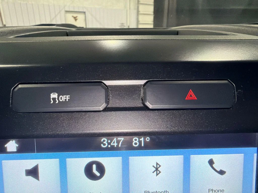 Used 2017 LIGHTNING BLUE Ford XLT image 30