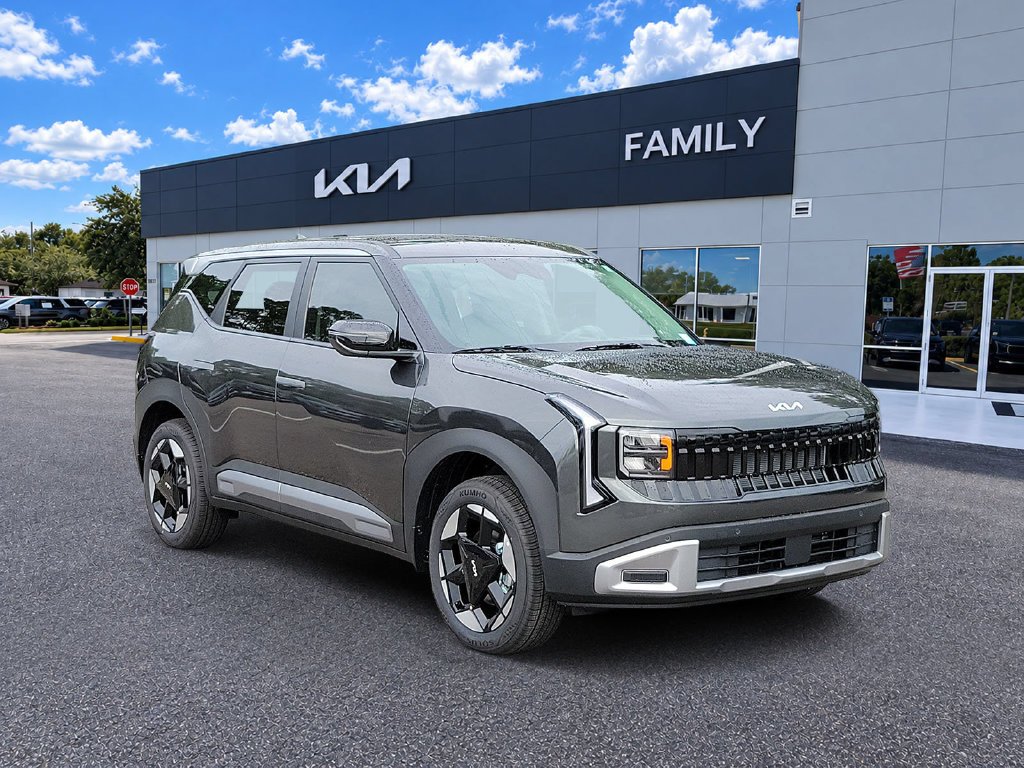 New 2027 Interstellar Gray Kia S image 1