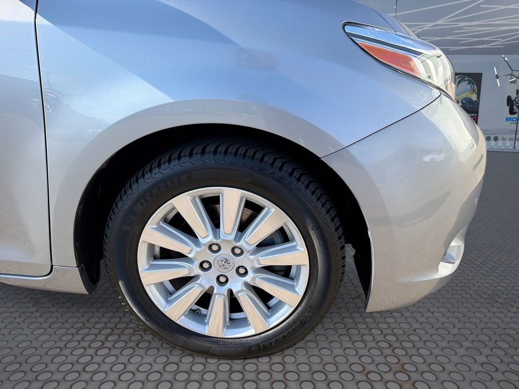 Used 2017 Silver Toyota Limited image 19