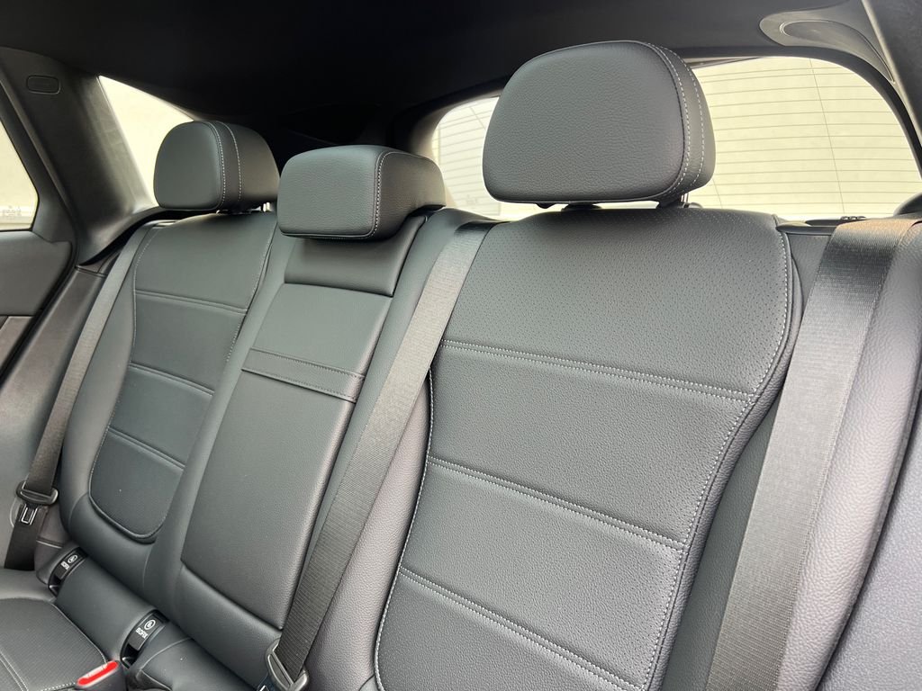 New 2026 Starling Blue Metallic Mercedes-Benz GLC 300 image 24