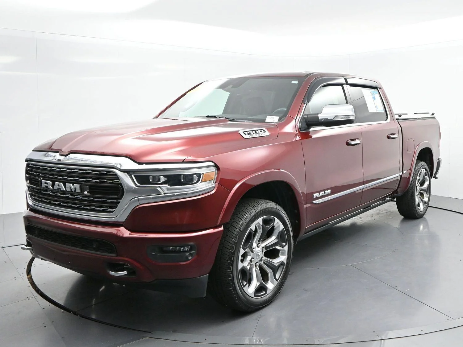 Used 2020 Delmonico Red Pearlcoat Ram Limited image 3