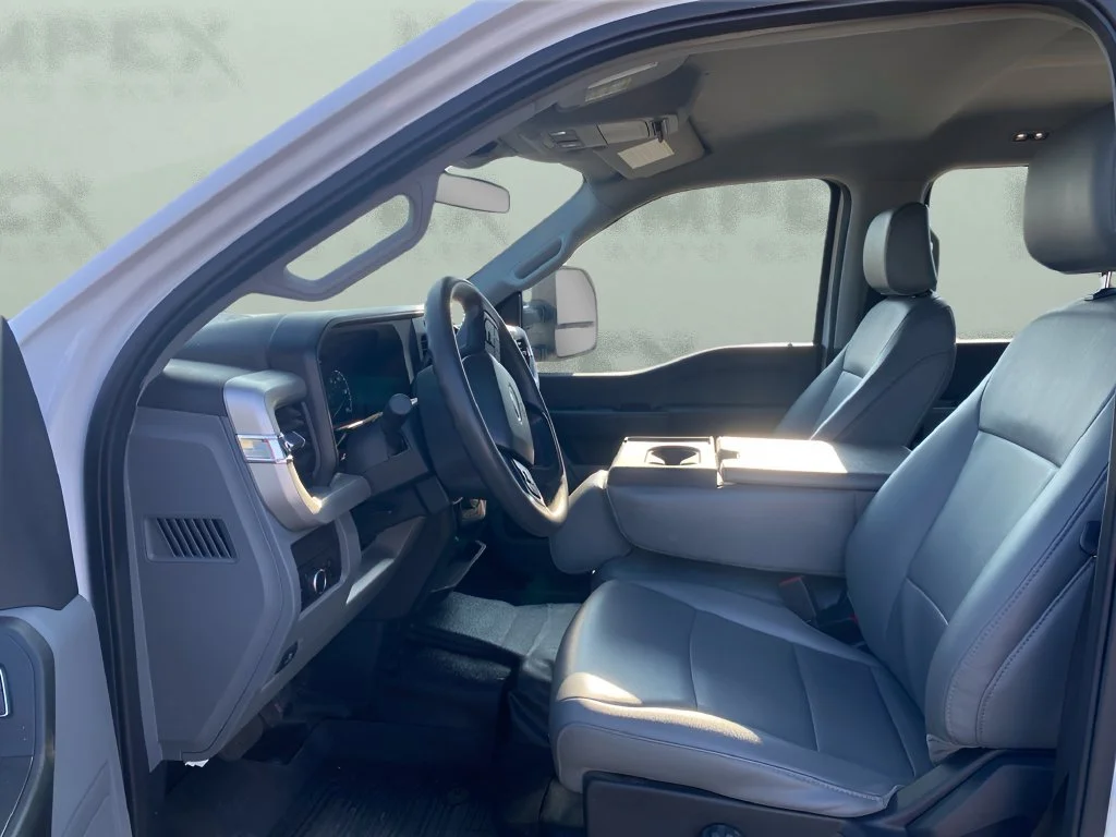 Used 2024 White Ford XL image 9