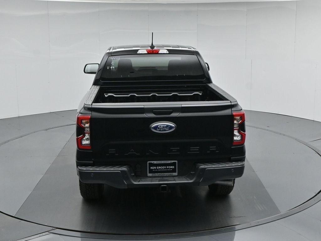 New 2026 Shadow Black Ford XLT image 38