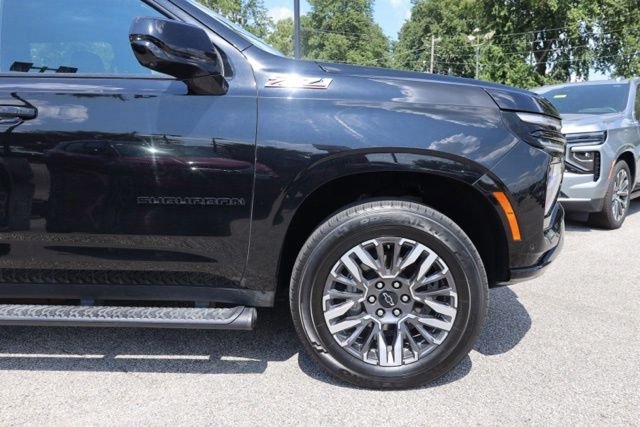Used 2025 Black Chevrolet Z71 image 13