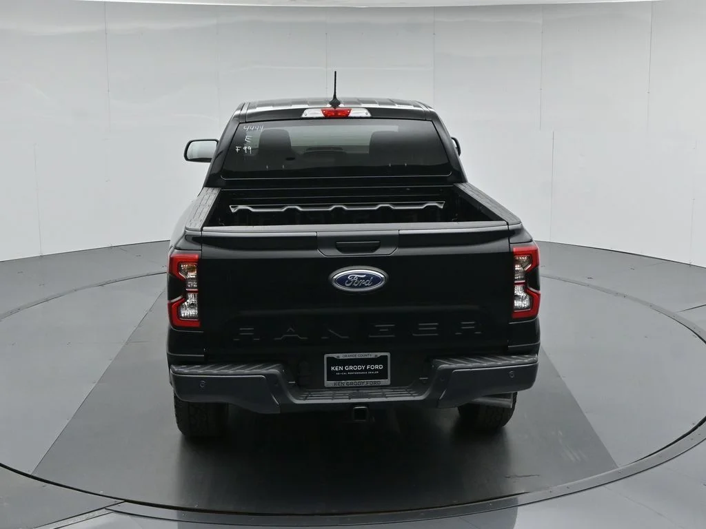 New 2026 Black Ford XLT image 38