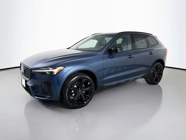 2026 Volvo XC60 B5 Ultra Black Edition