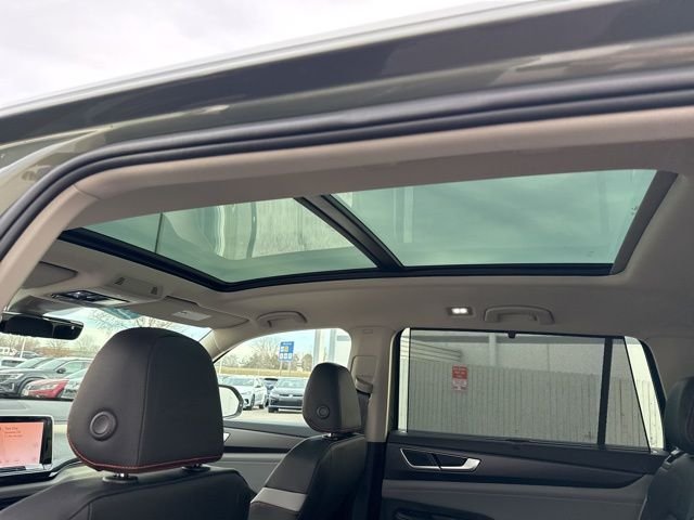 New 2026 Avocado Green Volkswagen 2.0T Peak Edition image 14