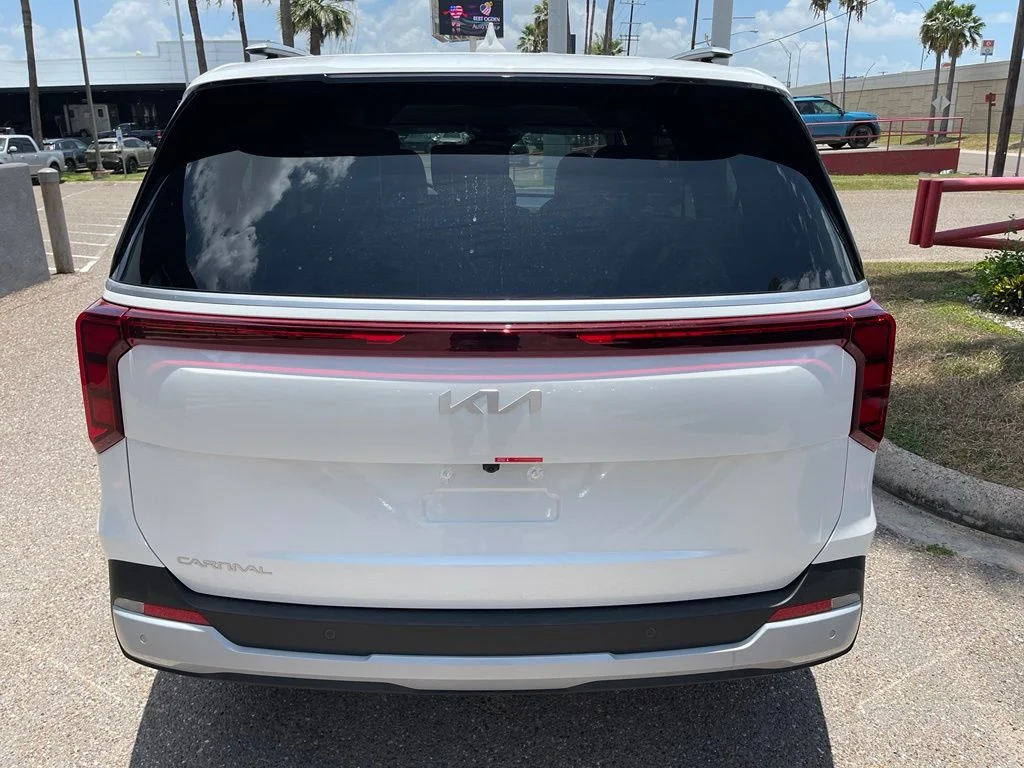 New 2026 White Kia EX image 6