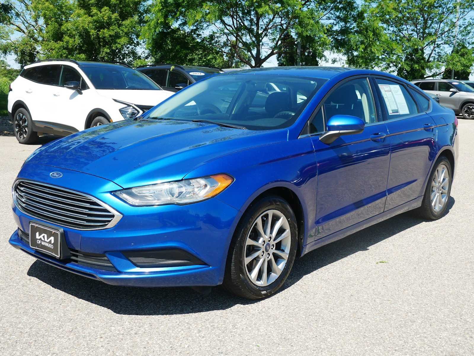 Used 2017 Ford Fusion SE with VIN 3FA6P0H75HR163445 for sale in Mankato, Minnesota