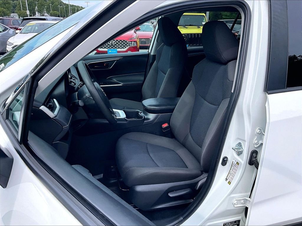 Used 2024 White Toyota LE image 10
