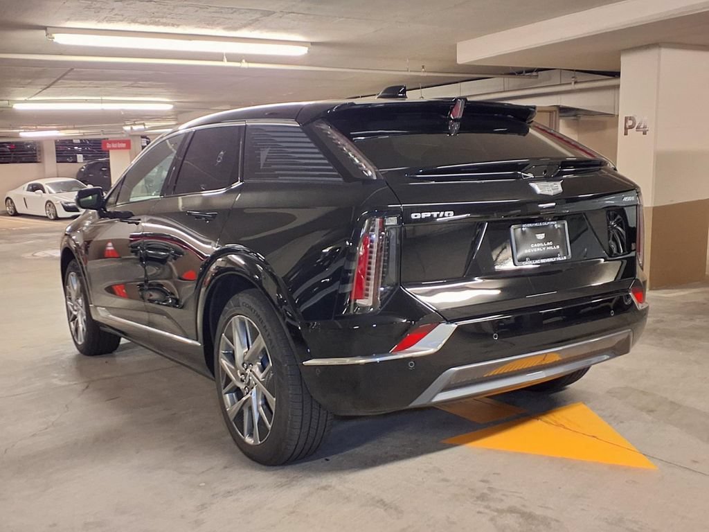 2026 Cadillac OPTIQ Premium Luxury - Photo 9