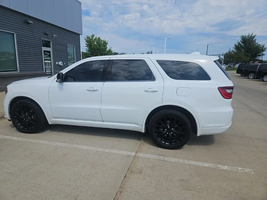 Used 2014 White Dodge R/T image 2