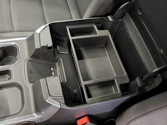 Used 2025 Summit White Chevrolet RST image 34
