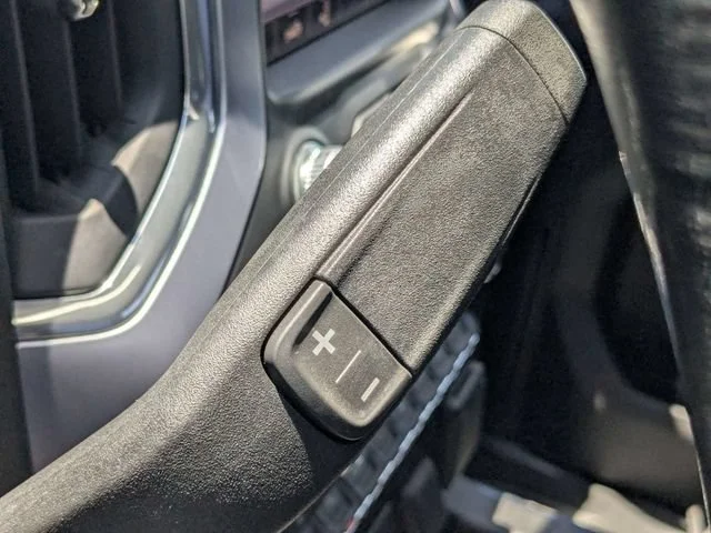 Used 2020 SATIN STEEL METALLIC GMC Elevation image 27