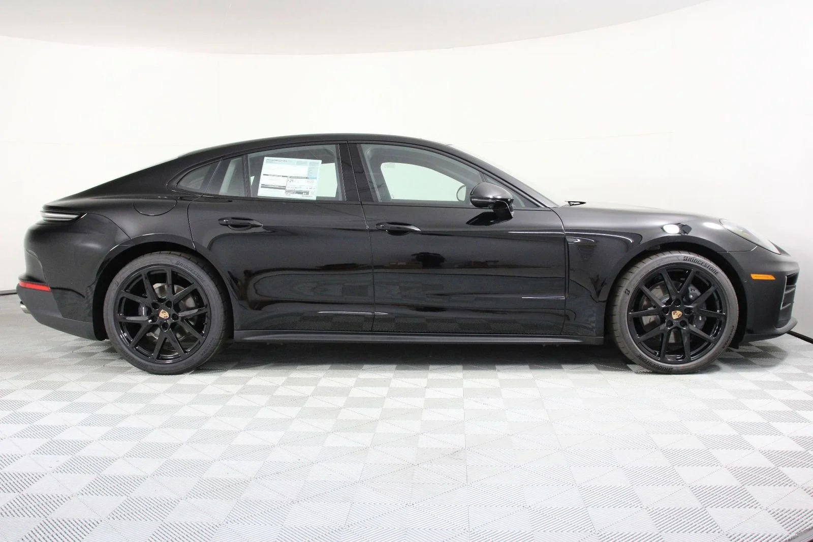 2026 Porsche Panamera Base - Photo 8