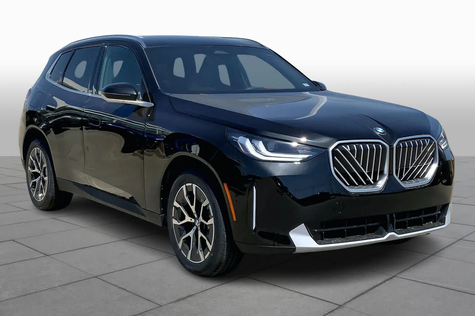 New 2026 Black Sapphire Metallic BMW 30 xDrive image 2