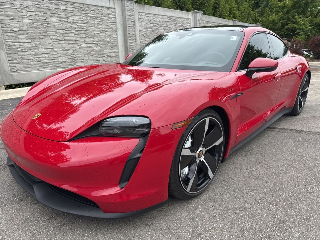 2020 Porsche Taycan 4S's photo