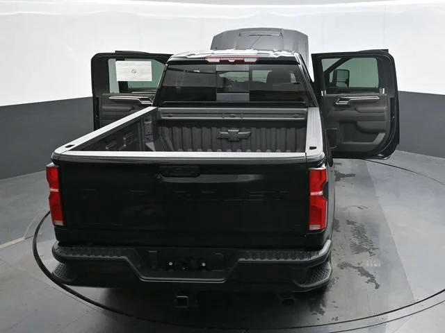 New 2026 Black Chevrolet LT image 27