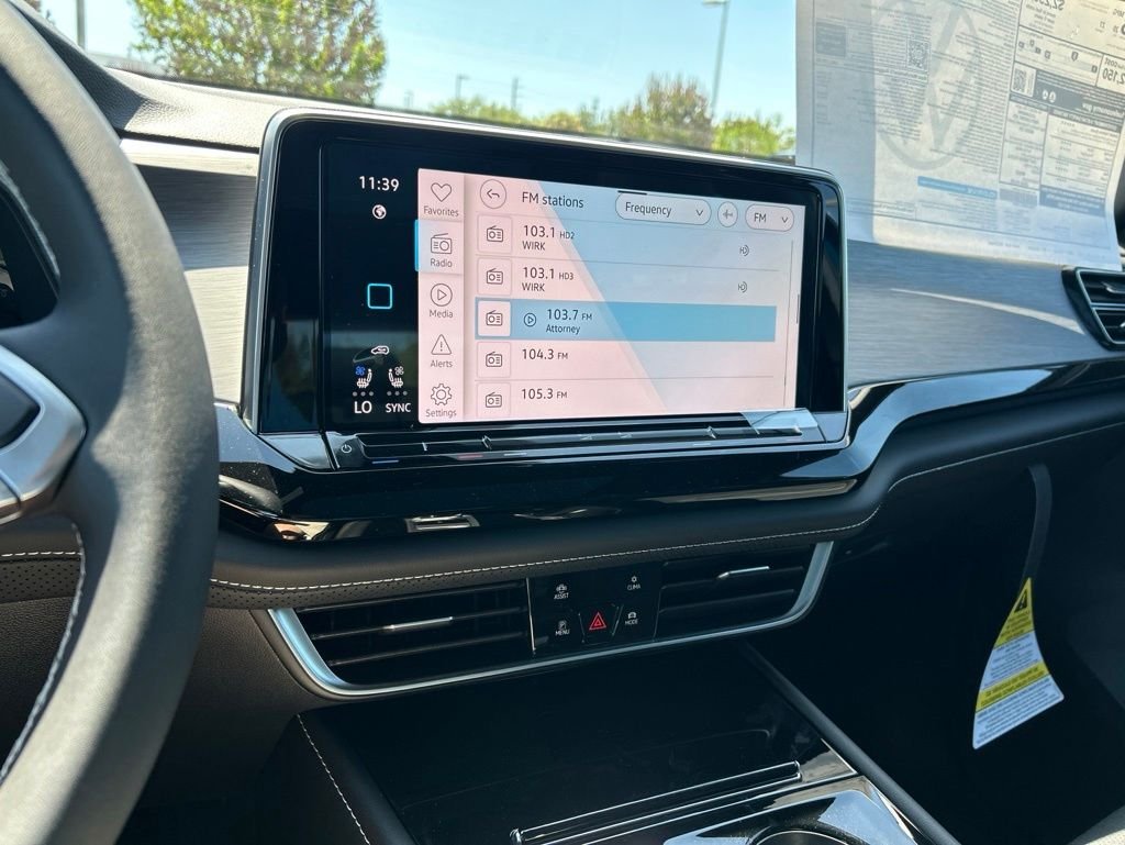 New 2026 Blue Volkswagen 2.0T SE w/Technology image 33