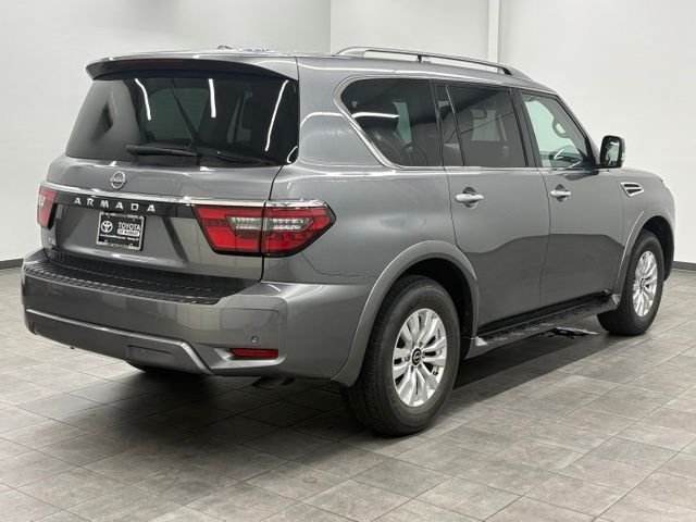 Used 2023 Gray Nissan SV image 2