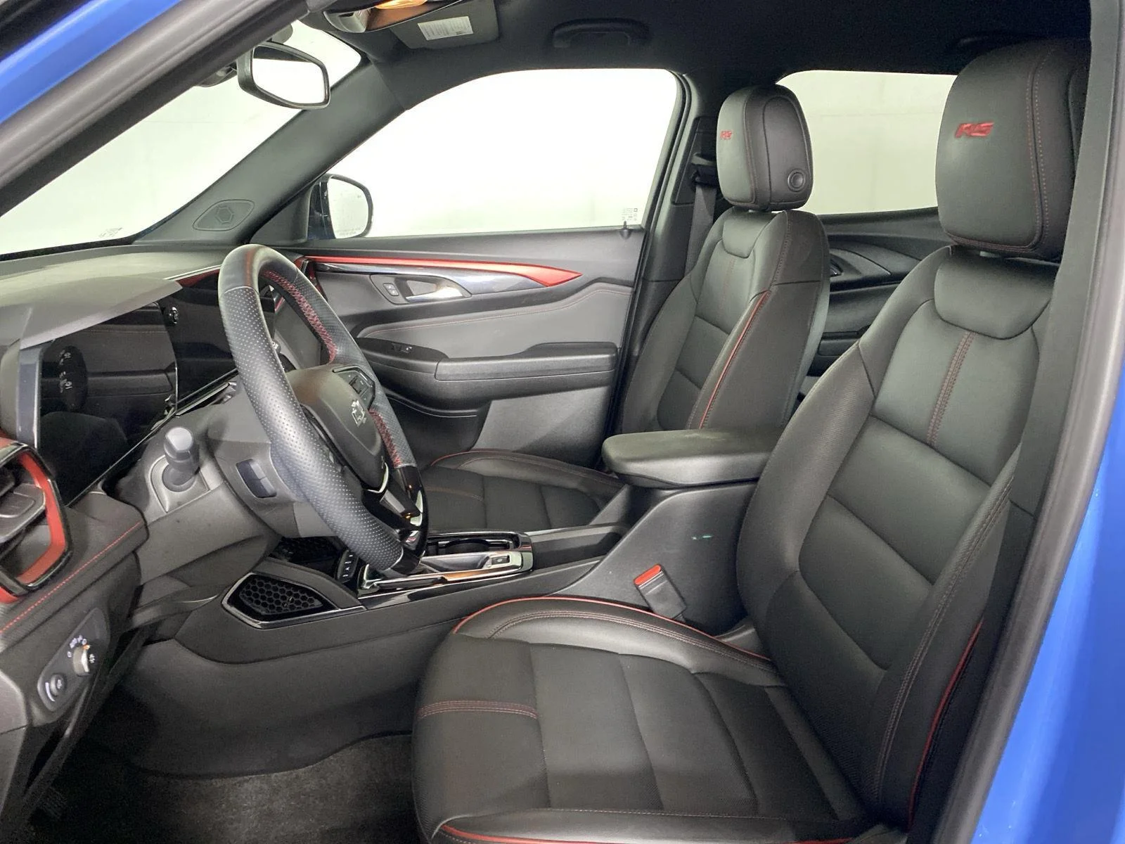 Used 2024 Fountain Blue Chevrolet RS image 10