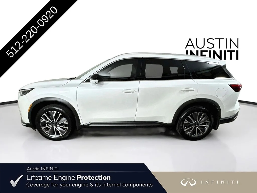 New 2027 White INFINITI LUXE image 5