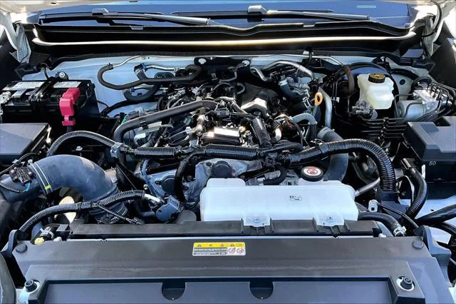 Certified Used 2024 ICE CAP Toyota  image 32