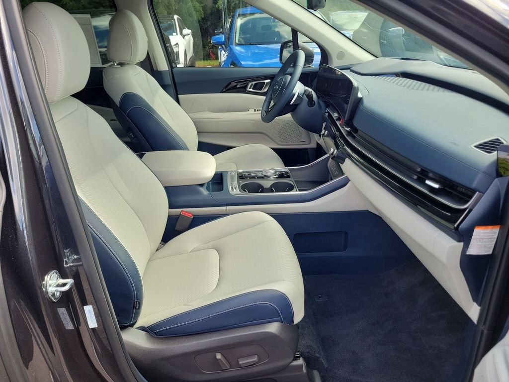 New 2026 Gray Kia SX Prestige image 7