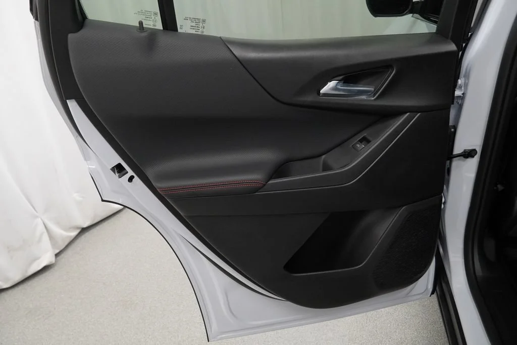 New 2027 Polar White Tricoat Chevrolet RS image 25