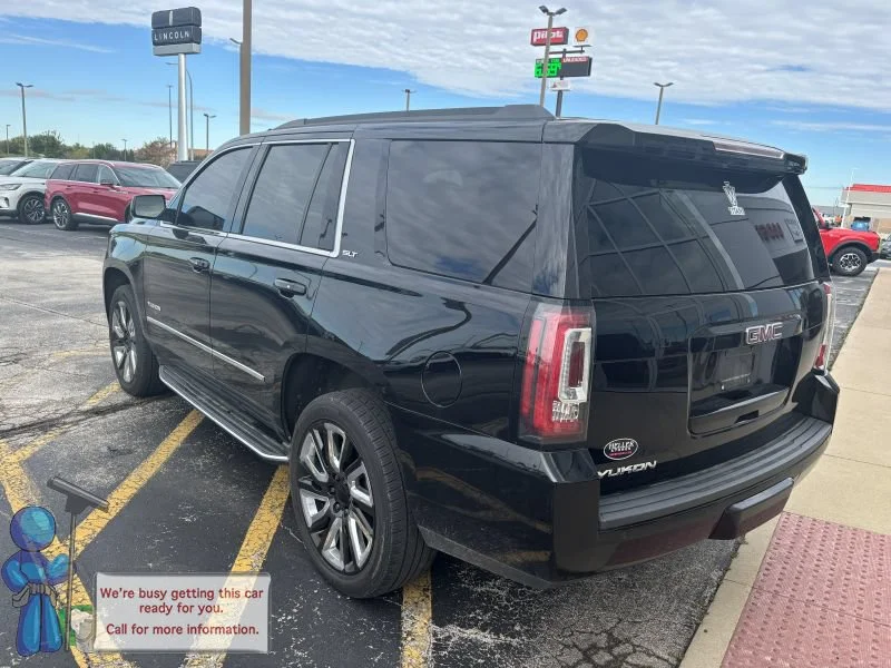 Used 2019 Onyx Black GMC SLT image 3