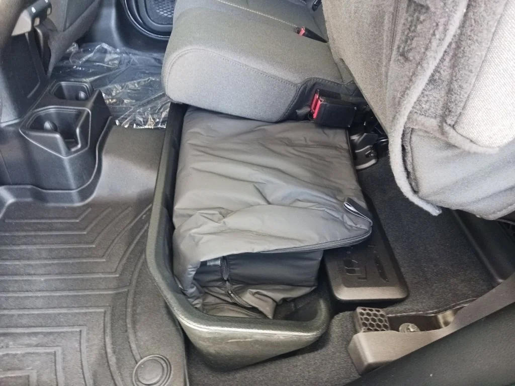 Used 2025 Gray Jeep Nighthawk image 30