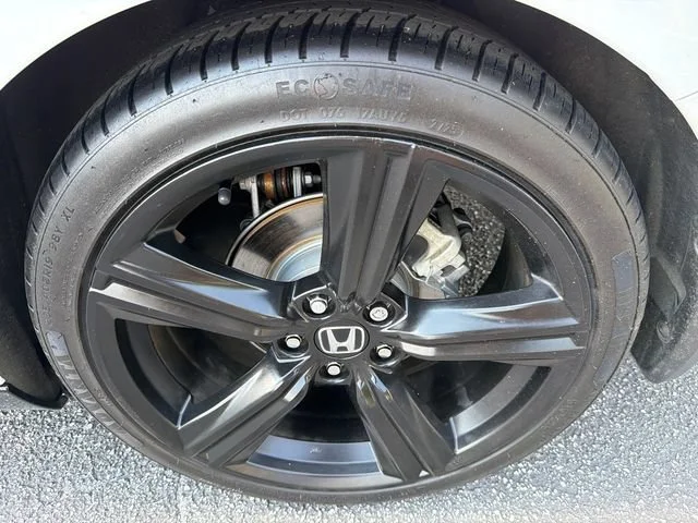 Used 2023 White Honda Sport-L image 19