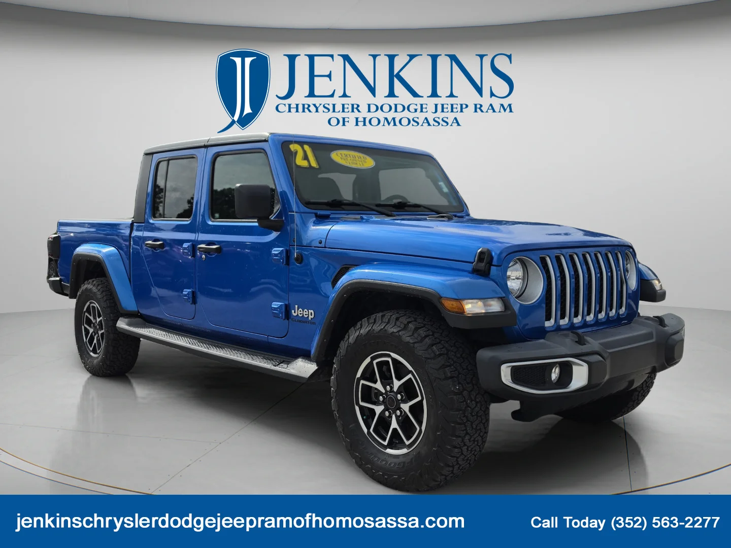Used 2021 Hydro Blue Pearlcoat Jeep Overland image 10