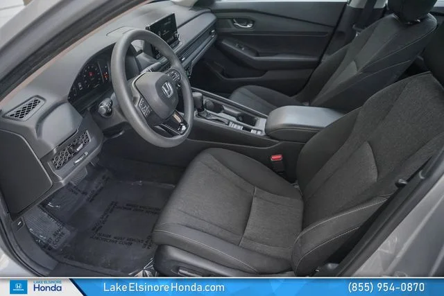 Used 2023 Lunar Silver Metallic Honda EX image 15