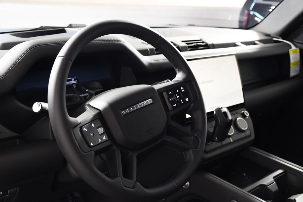 New 2026 Keswick Green Land Rover  image 13