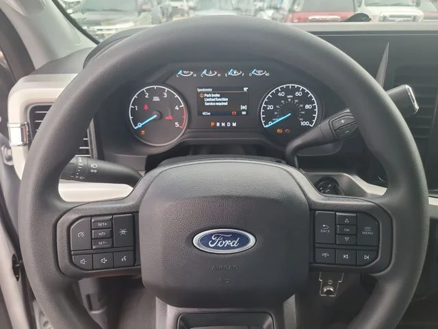New 2025 Oxford White Ford XL image 26