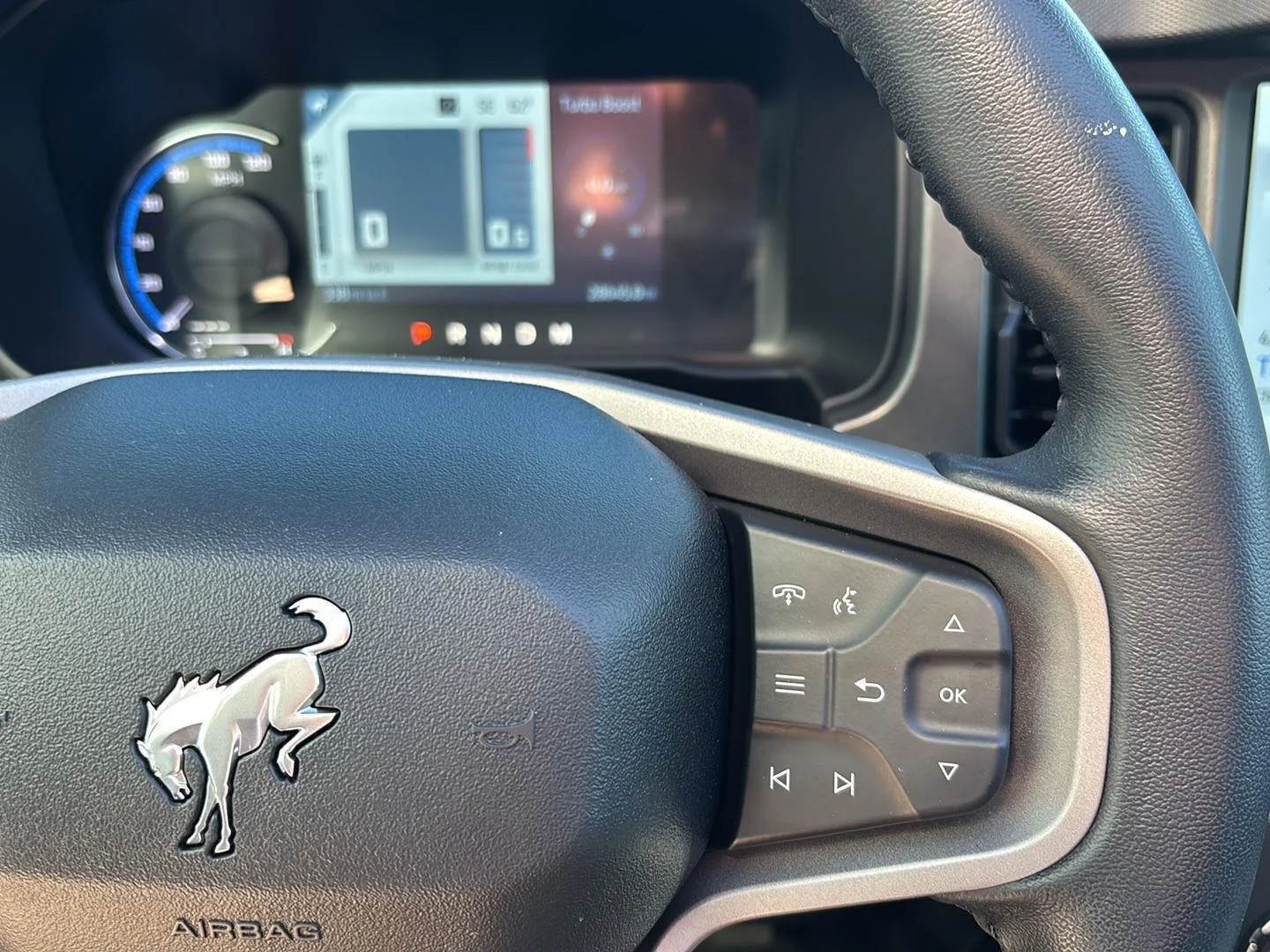 Certified Used 2024 Oxford White Ford Badlands image 19