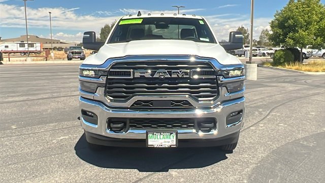 2026 RAM 3500 Chassis Tradesman - Photo 8