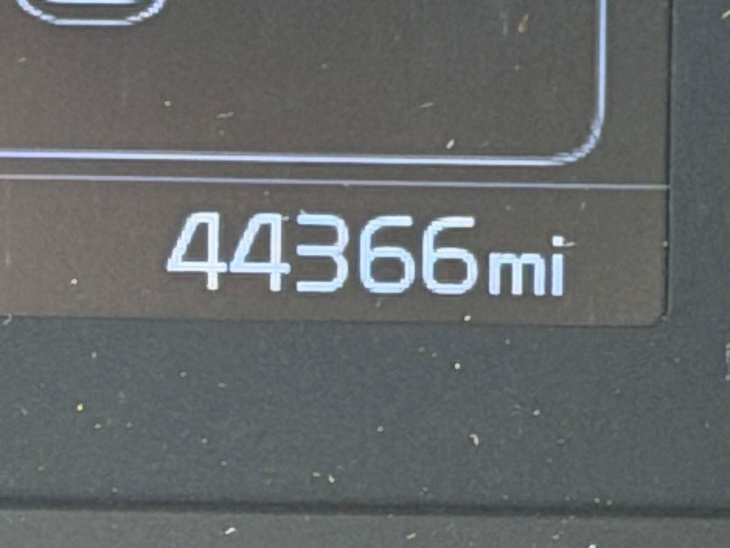 Used 2019 Blue Kia LX image 22