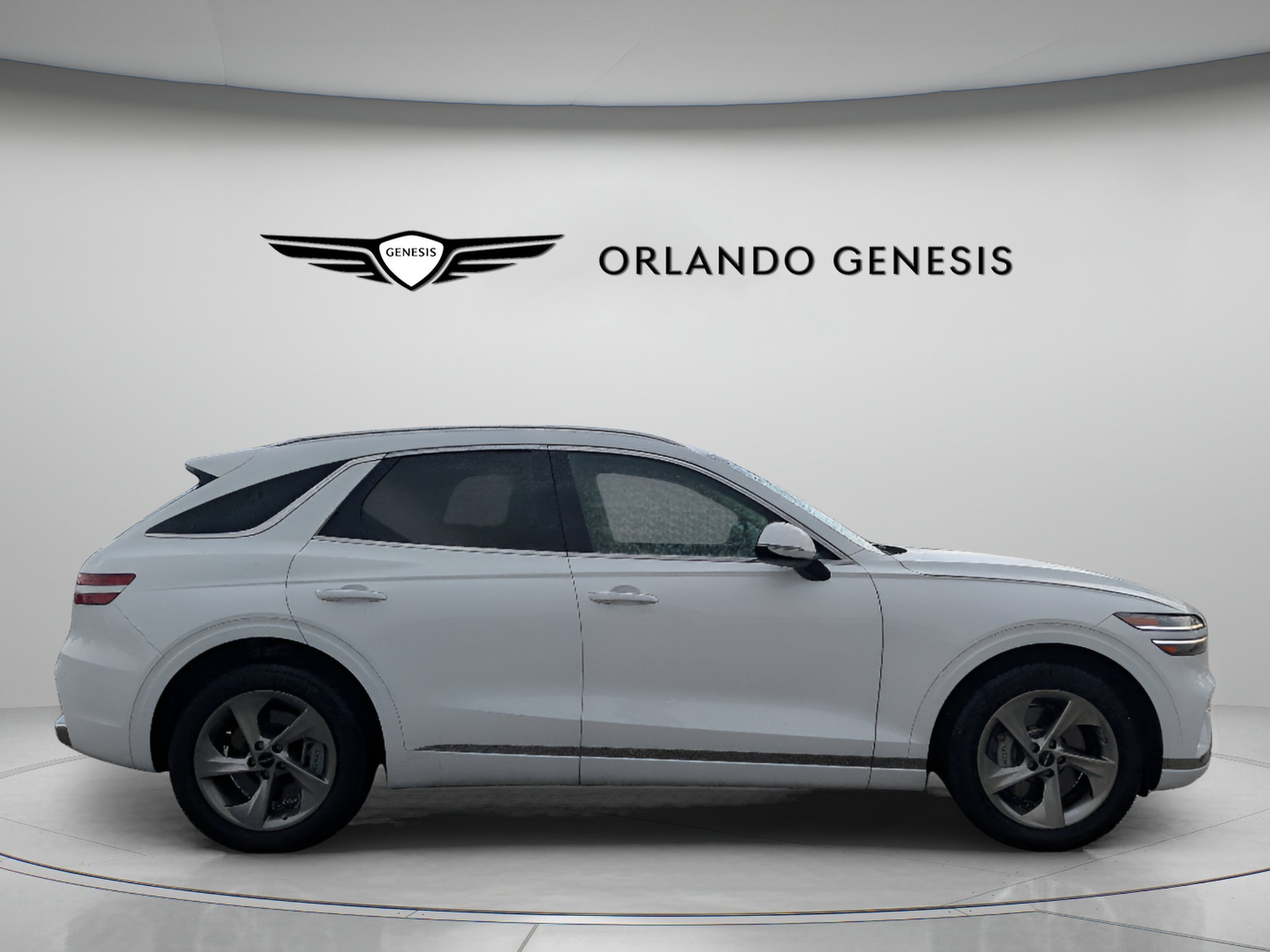 2026 GENESIS GV70 Standard - Photo 9