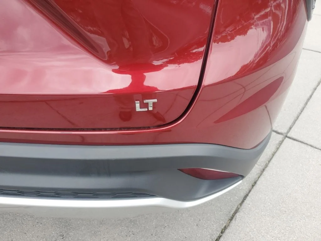 Used 2025 Red Chevrolet LT image 6