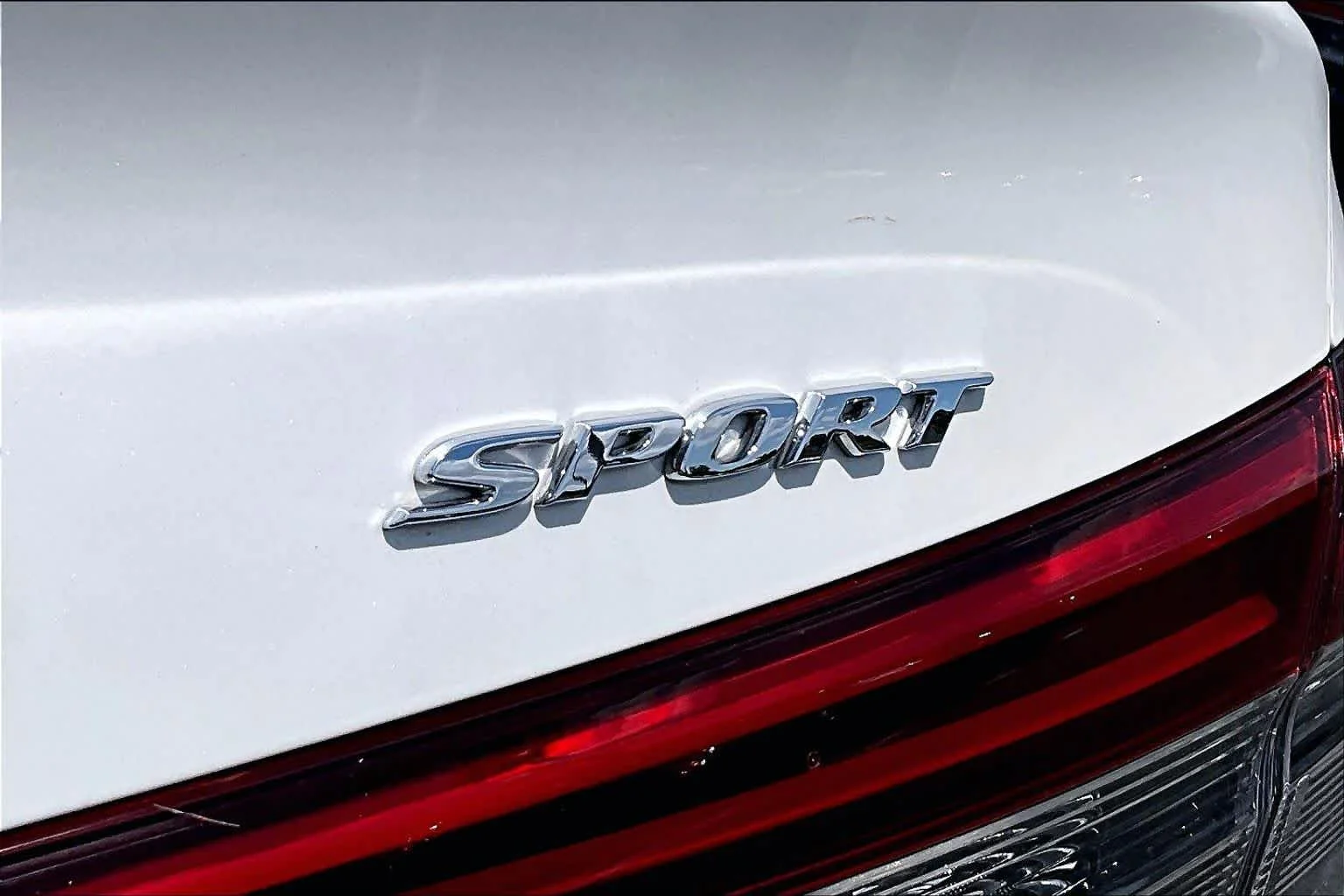 Used 2023 Platinum White Pearl Honda Sport image 10
