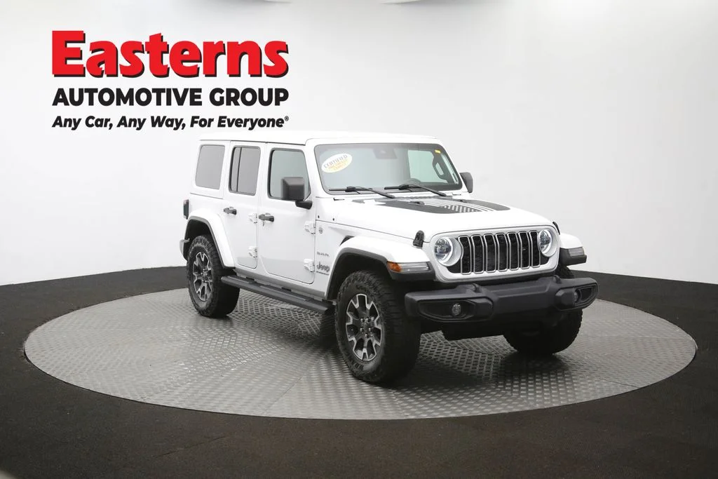 Used 2024 White Jeep Sahara image 49