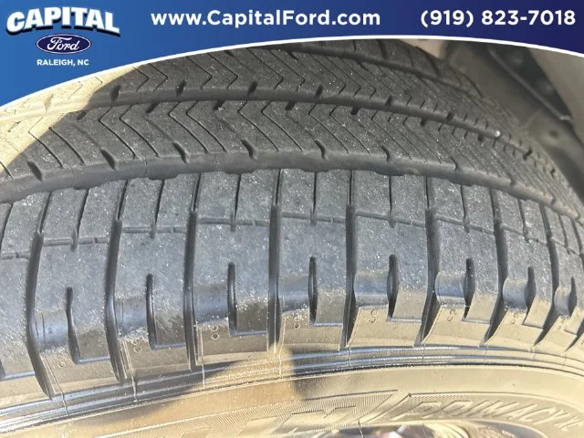 Used 2024 Silver Ford XLT image 14