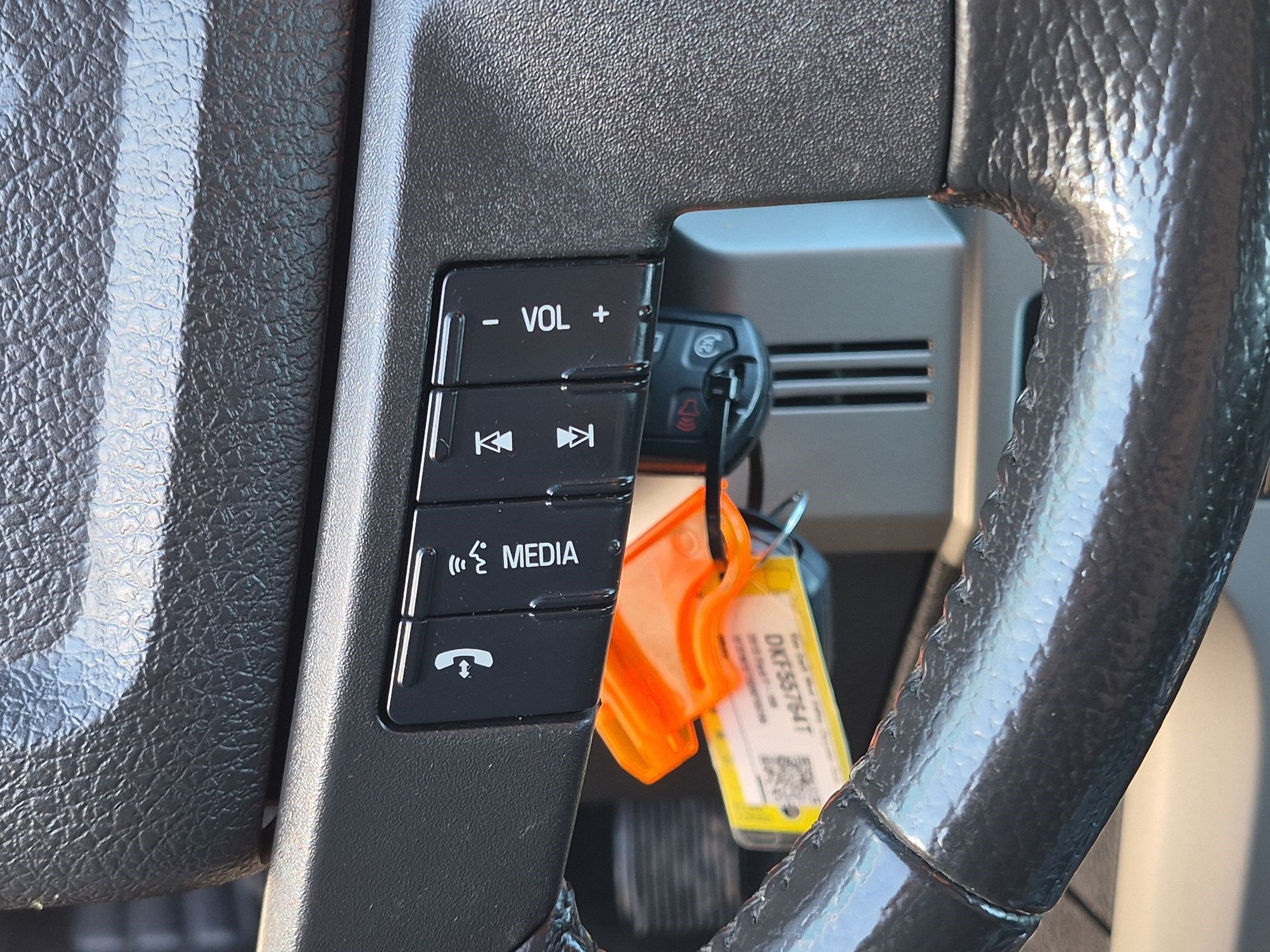 Used 2013 White Ford XL image 20