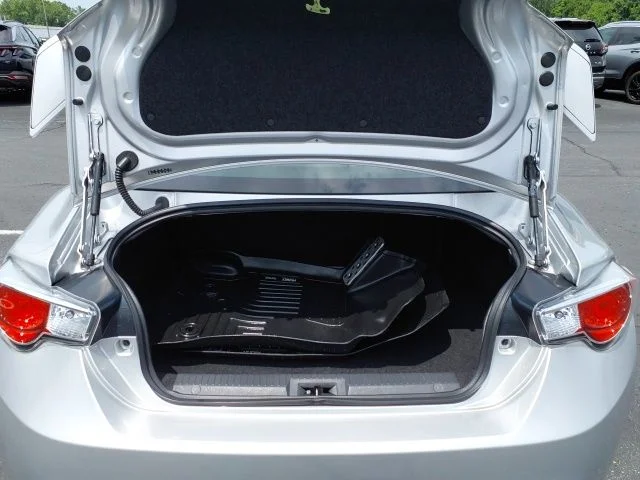 Used 2013 Silver Subaru Limited image 19