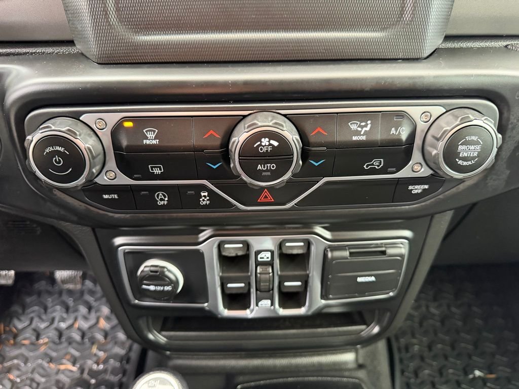 2021 Jeep Gladiator Sport S - Photo 23